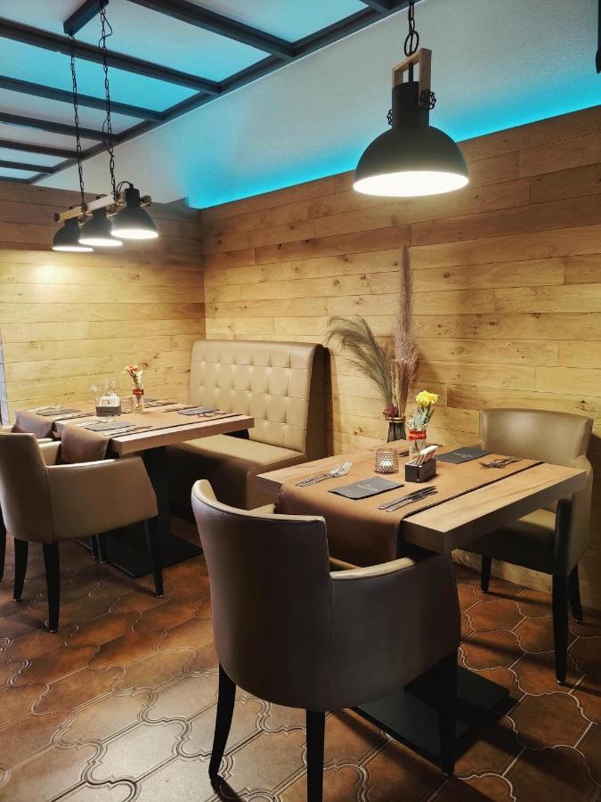 Hotel Burg Hof 외부 사진